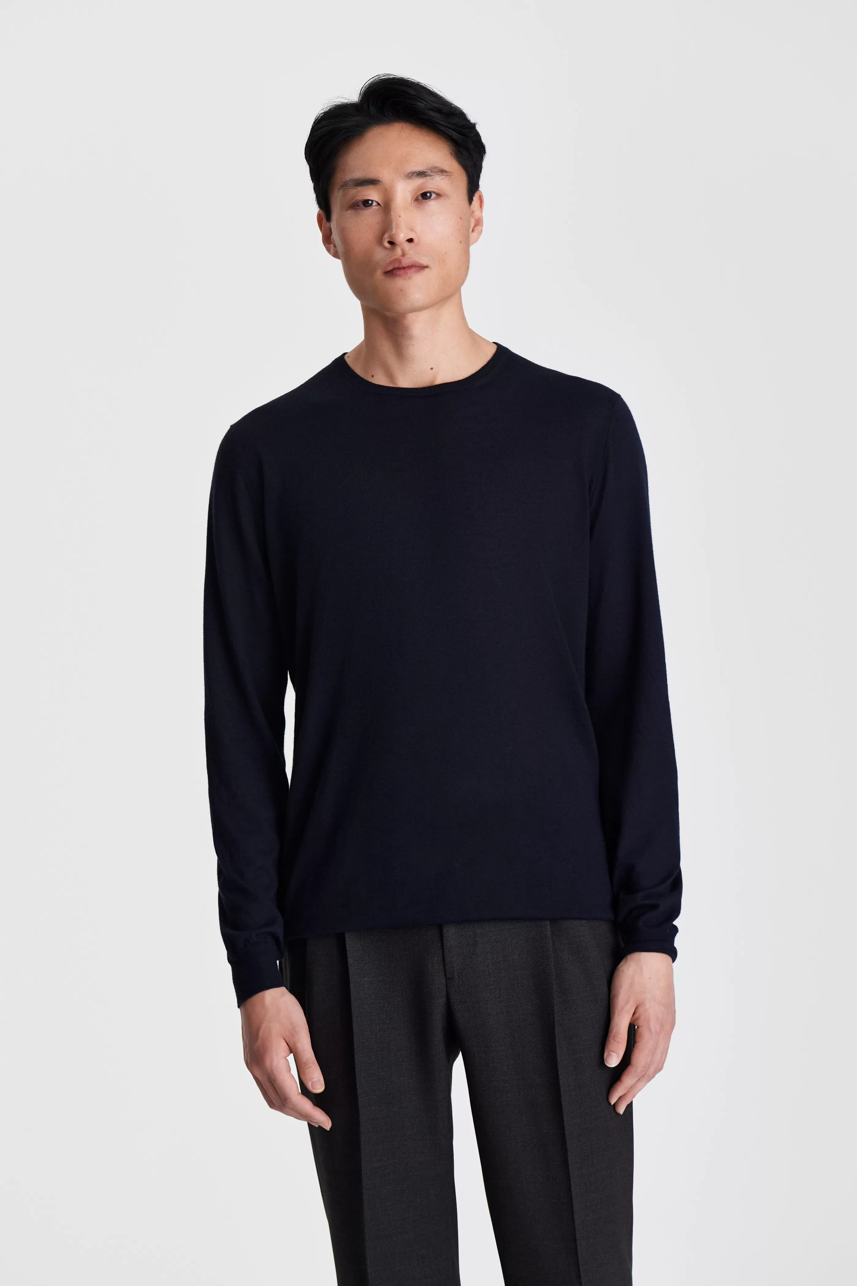 Thom Sweeney Cashmere Crew Collar Lightweight Sweater