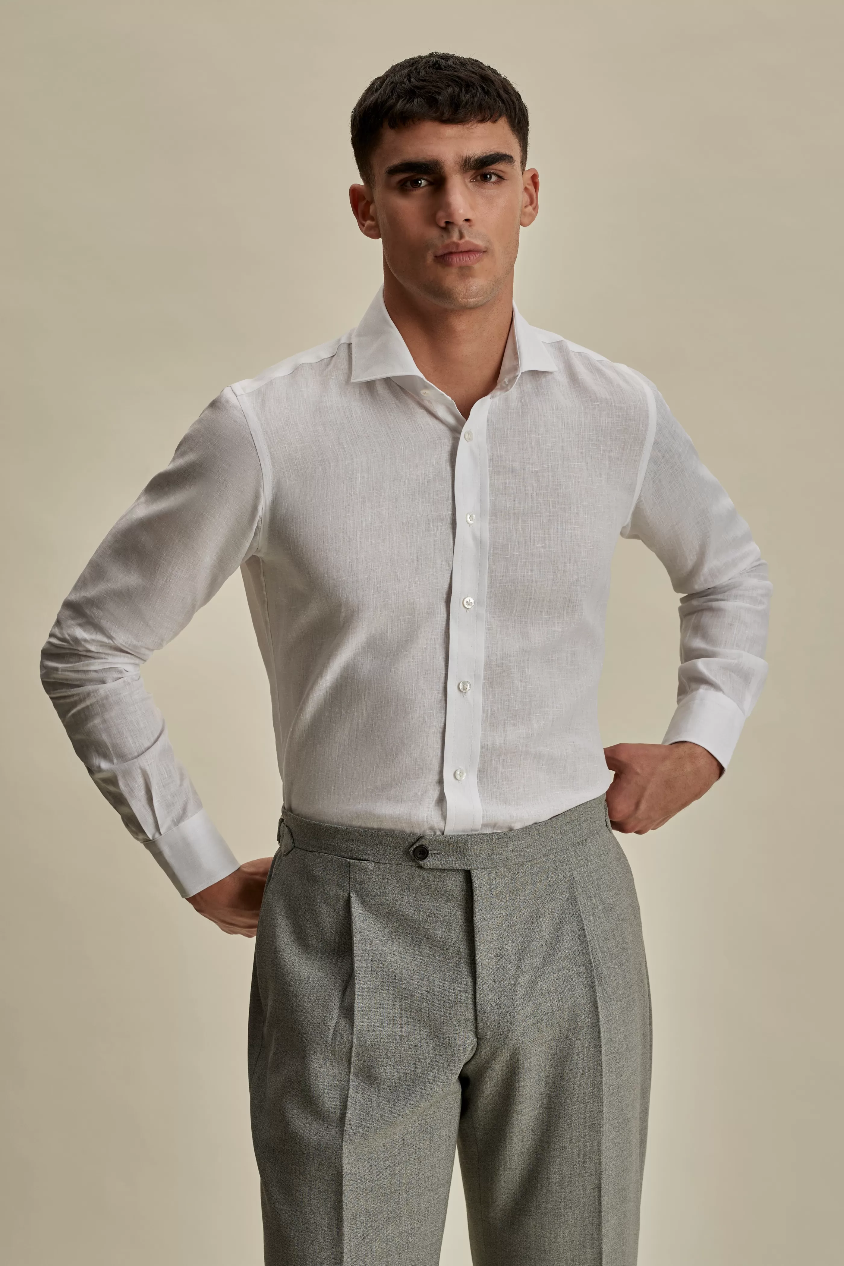 Thom Sweeney Linen Cutaway Collar Shirt