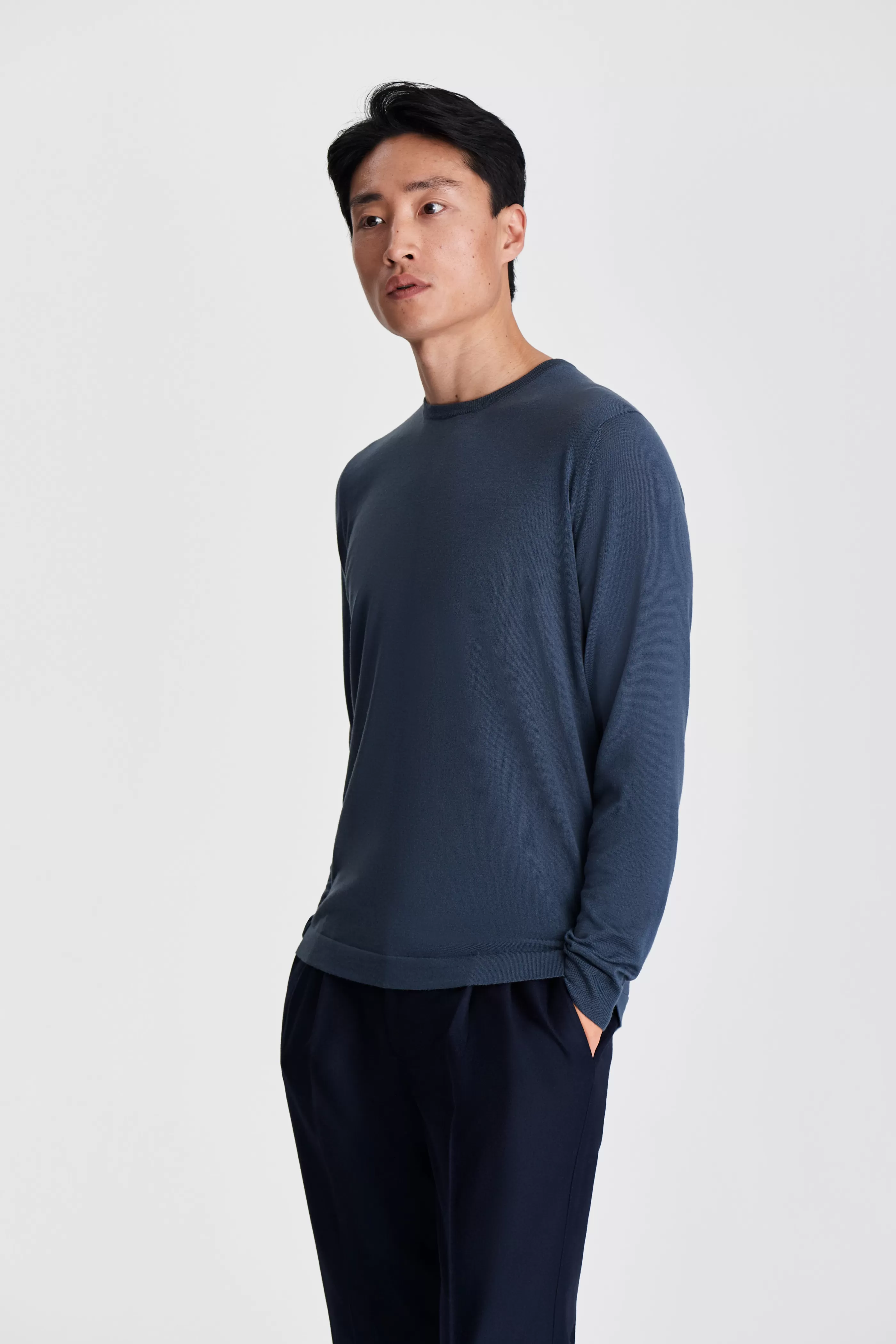 Thom Sweeney Merino Wool Extrafine Crew Neck Sweater