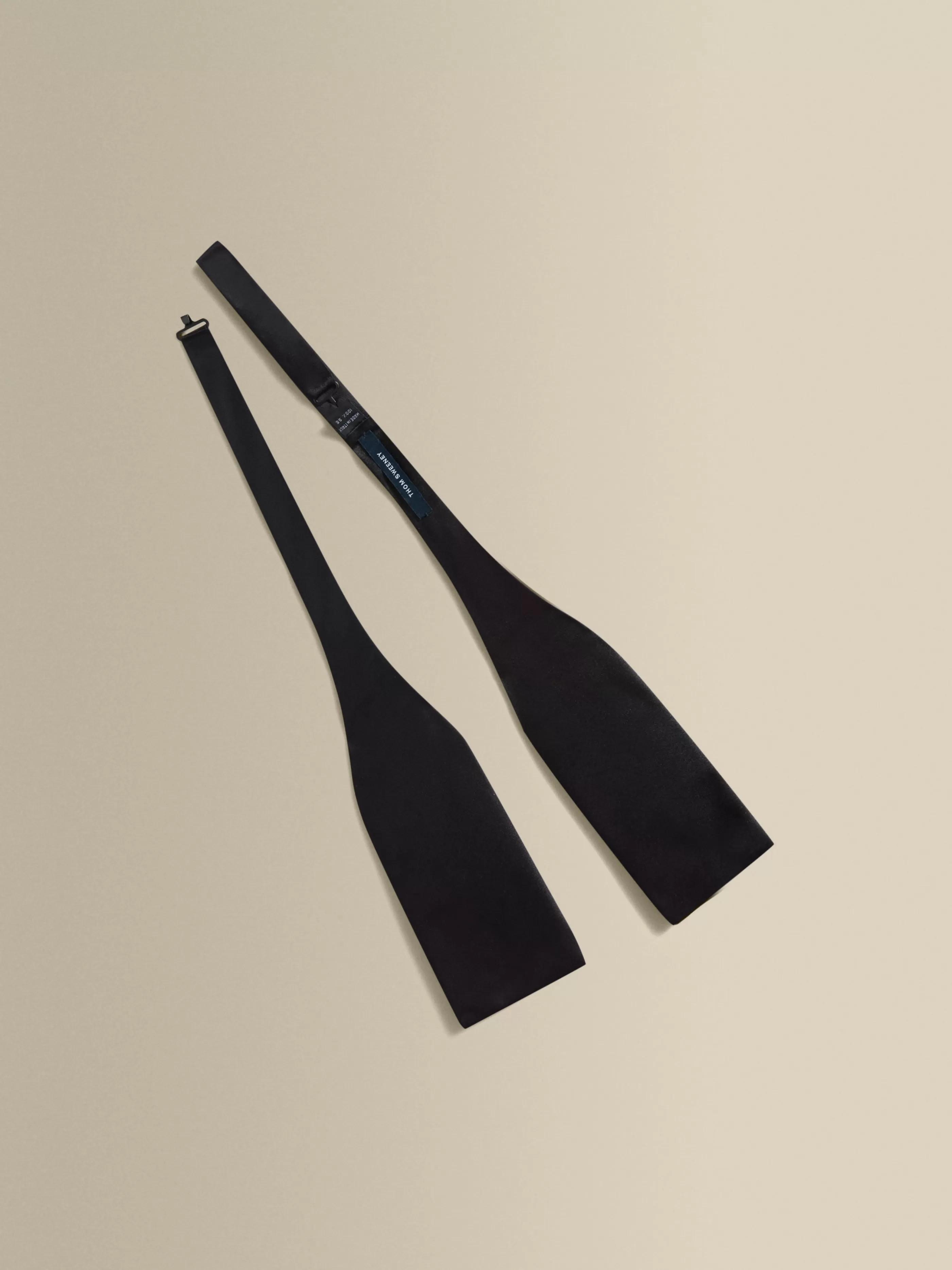 Thom Sweeney Silk Self Tie Bow Tie